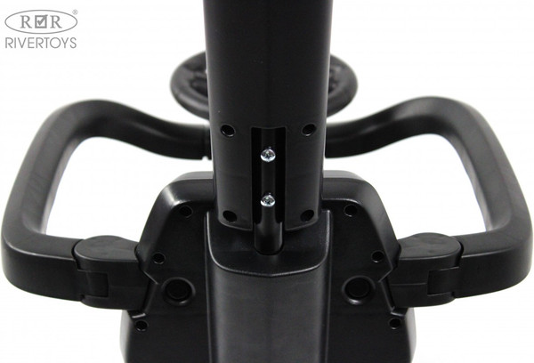 Каталка детская RiverToys M555MM-H