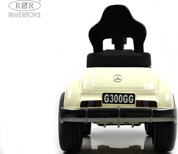 Каталка детская RiverToys Mercedes-AMG 300S / G300GG