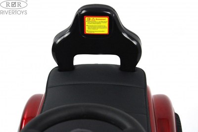 Каталка детская RiverToys Mercedes-AMG 300S / G300GG