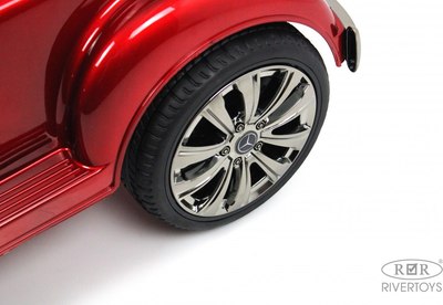 Каталка детская RiverToys Mercedes-AMG 300S / G300GG