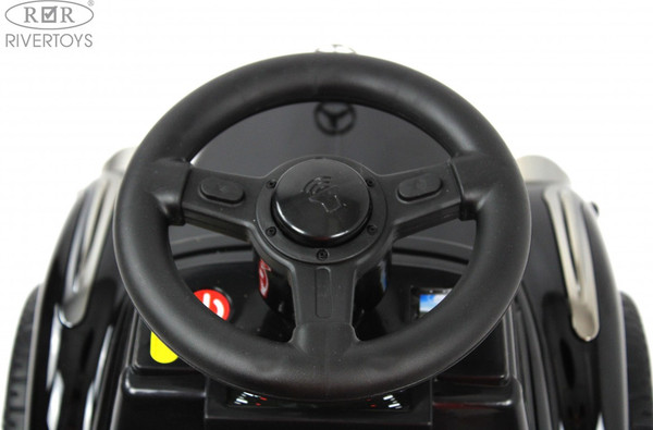 Каталка детская RiverToys Mercedes-AMG 300S / G300GG