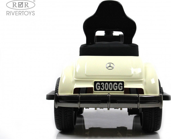 Детский автомобиль RiverToys Mercedes-AMG 300S / G300GG-D