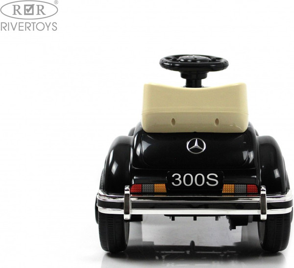 Детский автомобиль RiverToys Mercedes-Benz 300S / LS-128A