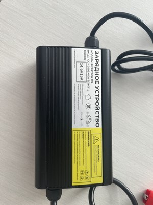 Зарядное устройство для лодочного аккумулятора Rivertech 14.6V 15A