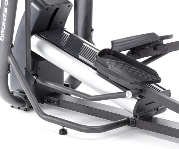 Эллиптический тренажер Bronze Gym E1000M Pro Tft Turbo