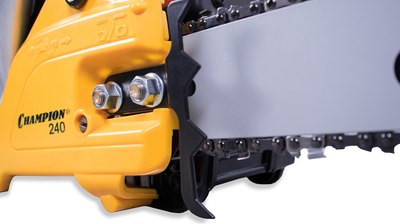 Бензопила цепная Champion A240-16 + подарочный набор