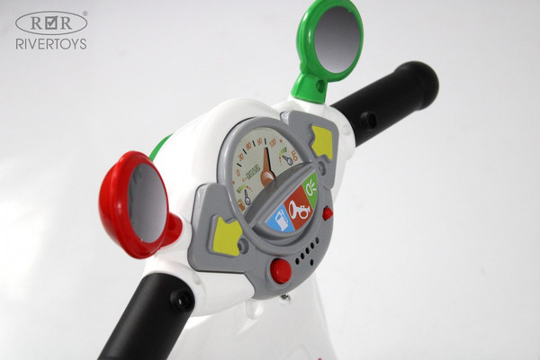 Каталка детская RiverToys G200GG