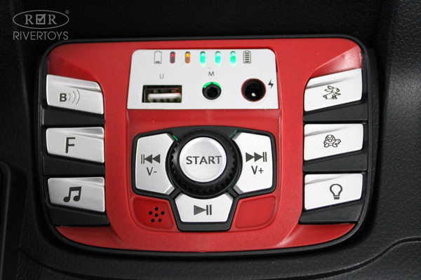 Детский автомобиль RiverToys Buggy Spider P333PP