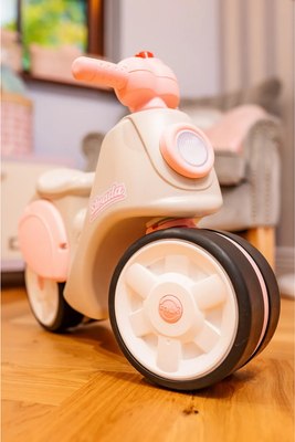 Каталка детская FALK Strada F0802S