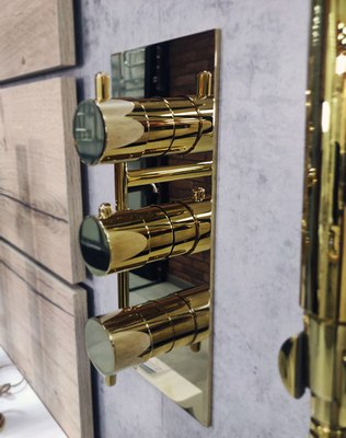 Душевая система со смесителем Whitecross Y YSET11GL