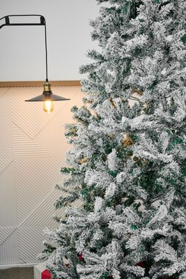 Ель искусственная Royal Christmas Заснеженная / 971210