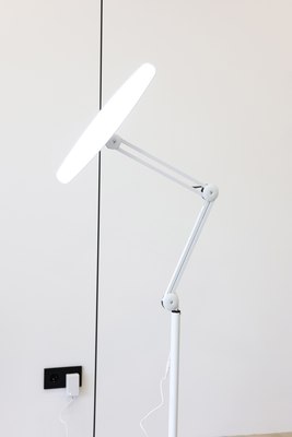 Торшер T&H TH-LED 500