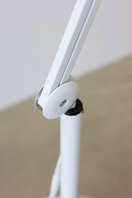 Торшер T&H TH-LED 500