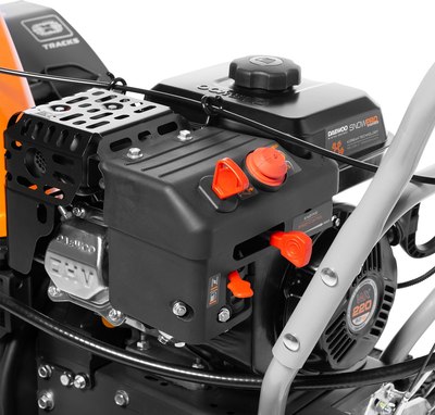 Снегоуборщик бензиновый Daewoo Power S 7560