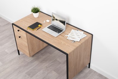 Письменный стол Mobi Брюс 12.157 (Battle rock FSC Santiago/ель карпатская 203-6 ПВХ/черный)