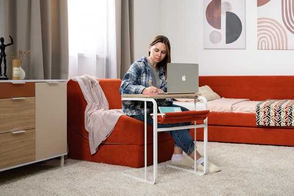 Приставной столик Mobi Марвэл 12.122