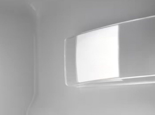 Встраиваемый холодильник Electrolux LFB3AE82R