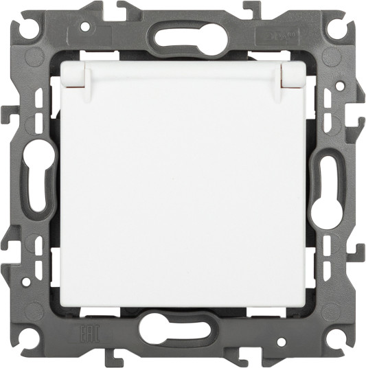 Розетка ЭРА Schuko 12-2103-01М / Б0065675