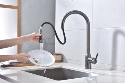 Смеситель Paulmark Un213880-GM