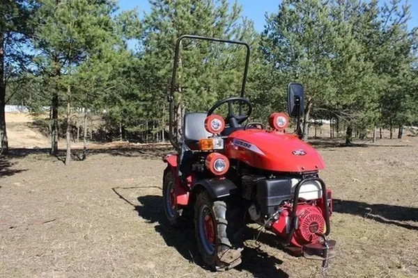 Минитрактор бензиновый МТЗ Беларус 112Н-01 112Н-0000010-01 (Lifan 190FD)