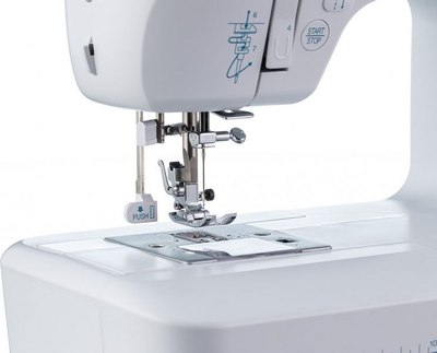 Швейная машина Chayka New Wave 1740