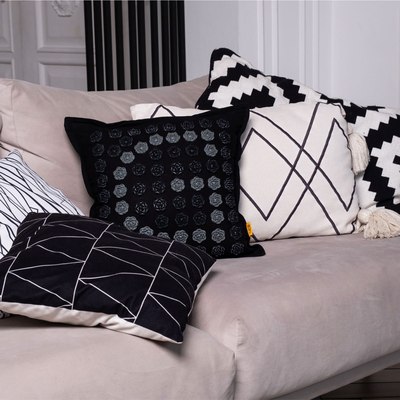 Массажная подушка Gess GESS-161 А