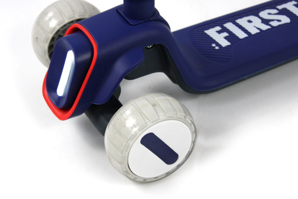 Самокат детский RiverToys HB-T-ONE