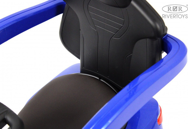 Качалка-каталка RiverToys Mercedes-Benz G63 Z003ZZ-B