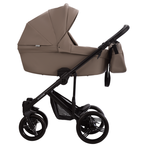 Детская универсальная коляска Bebetto Magnum Light Pro 2 в 1