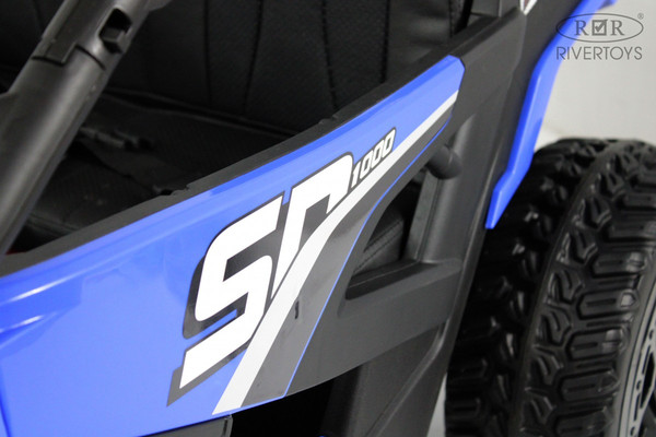 Детский автомобиль RiverToys C777CC