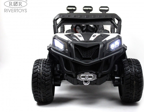 Детский автомобиль RiverToys C111CC