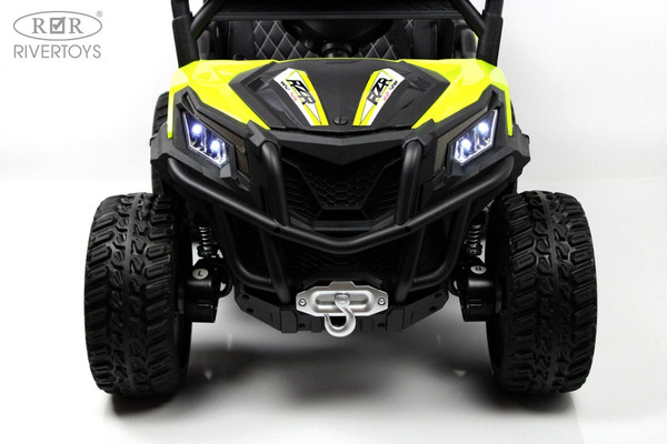 Детский автомобиль RiverToys C111CC