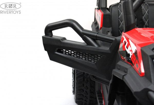 Детский автомобиль RiverToys C111CC