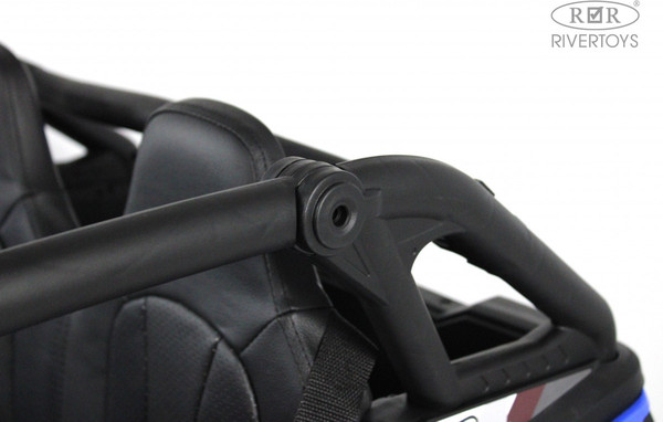 Детский автомобиль RiverToys C555CC