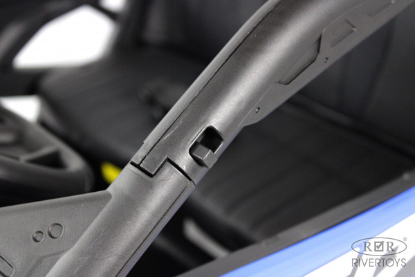 Детский автомобиль RiverToys C555CC