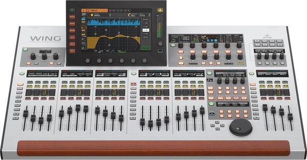 Микшерный пульт Behringer Wing