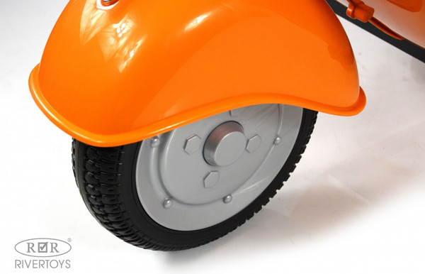 Детский мотоцикл RiverToys Vespa / M888MM