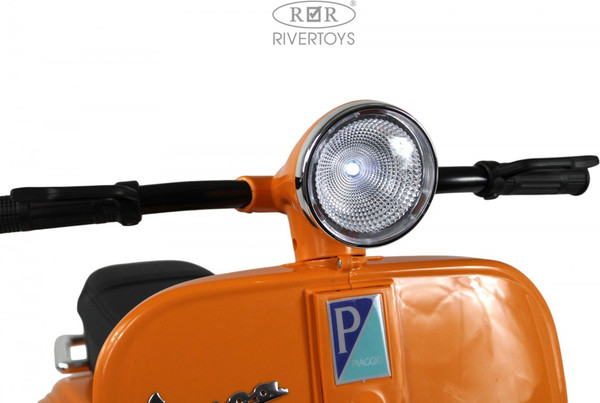 Детский мотоцикл RiverToys Vespa / M888MM