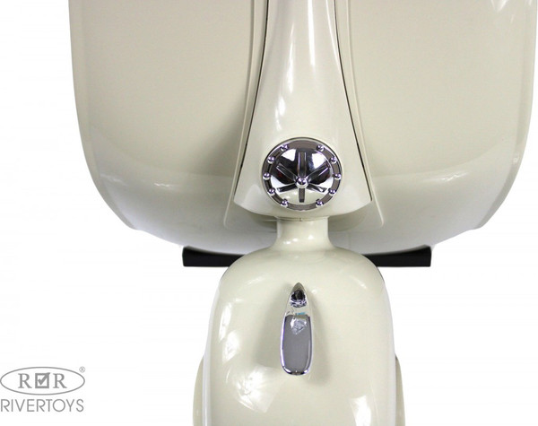 Детский мотоцикл RiverToys Vespa / M888MM