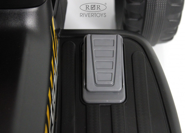 Детский автомобиль RiverToys K111KK