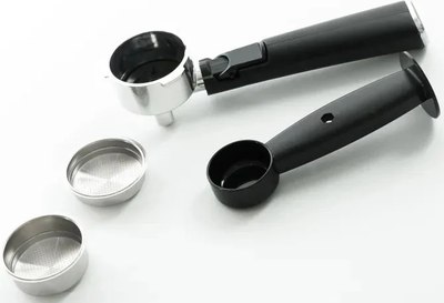 Кофеварка эспрессо RAF R.136