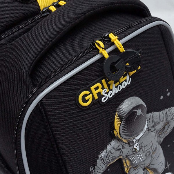Школьный рюкзак Grizzly RAf-393-6