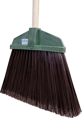 Метла универсальная ЧистоОпт Гардена с высокой щетиной - фото