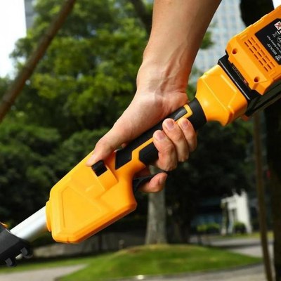 Снегоуборщик аккумуляторный Deko ST40V2-5 / 083-4443