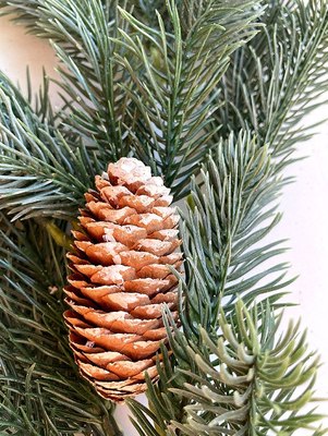 Ветка новогодняя Geliu sala Еловая с шишкой / LX20-1297 