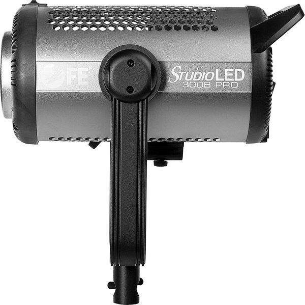 Осветитель студийный Falcon Eyes Studio LED 300B PRO / 31398