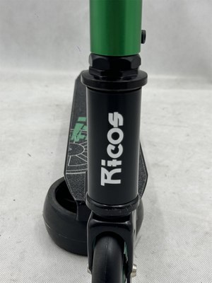 Самокат трюковый Ricos Twist ST08