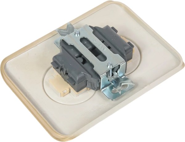 Розетка Luxar Deco 10.035.05