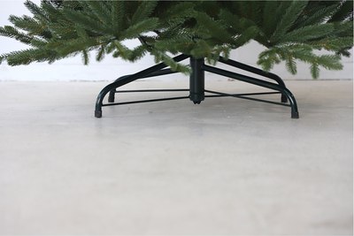 Ель искусственная GrandSiti Milana 240 / 101-075