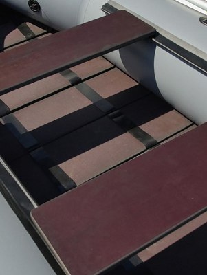 Надувная лодка BarrakuDA BR-2700P